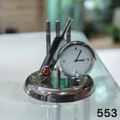 553 Bat & Boll Desktop