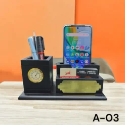 A03 Wooden Pen Stend