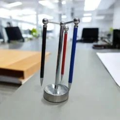443 Hanging Magnetic Pen with Stend