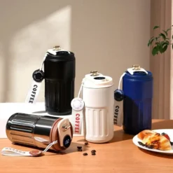 Coffee shaker Tumbler